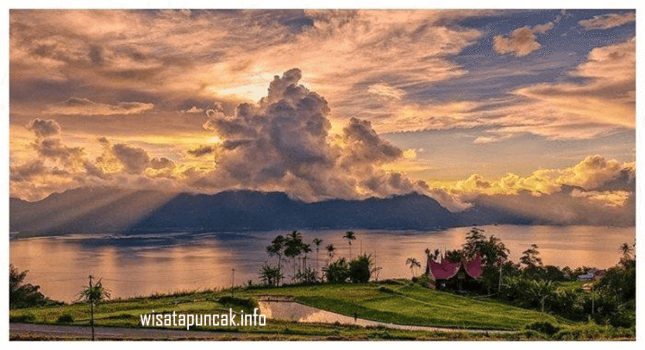 wisatapuncak
