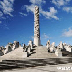 wisatapuncak